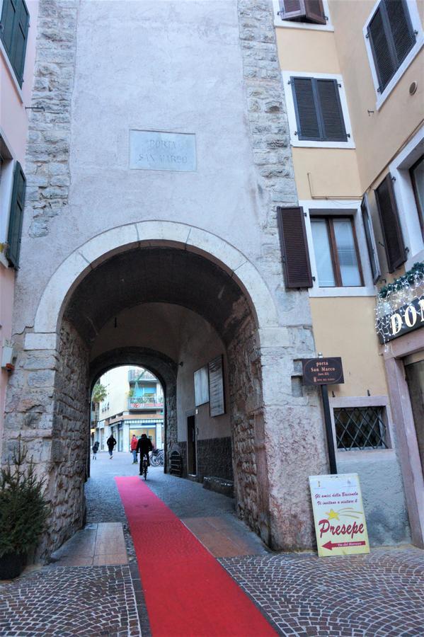 Apartament Fabrizia Apartman Riva del Garda Kültér fotó